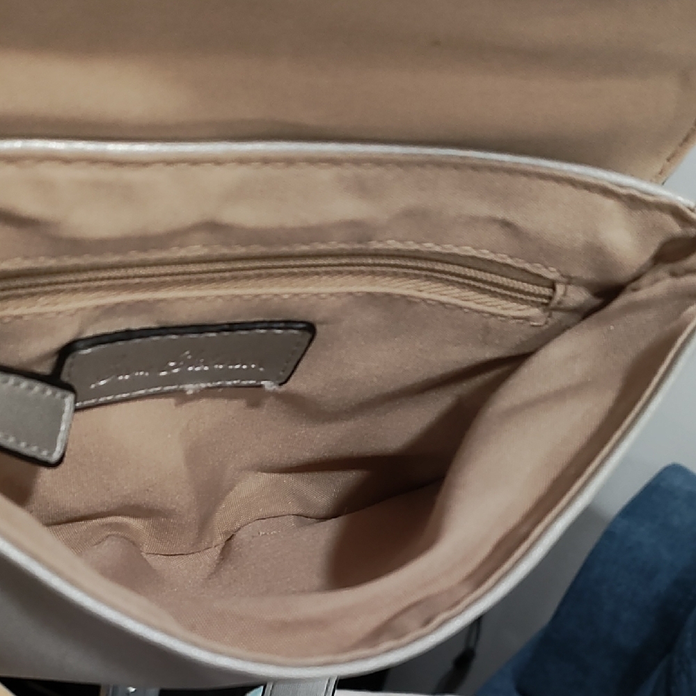 Silver Quilted Belt Bag - Picture 5 of 11